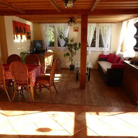 Chata U Kaplicky - Veleslavice Chalet *